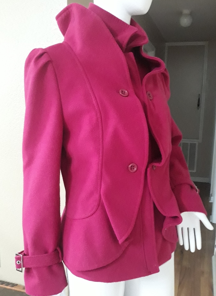 Demoiselle Coat